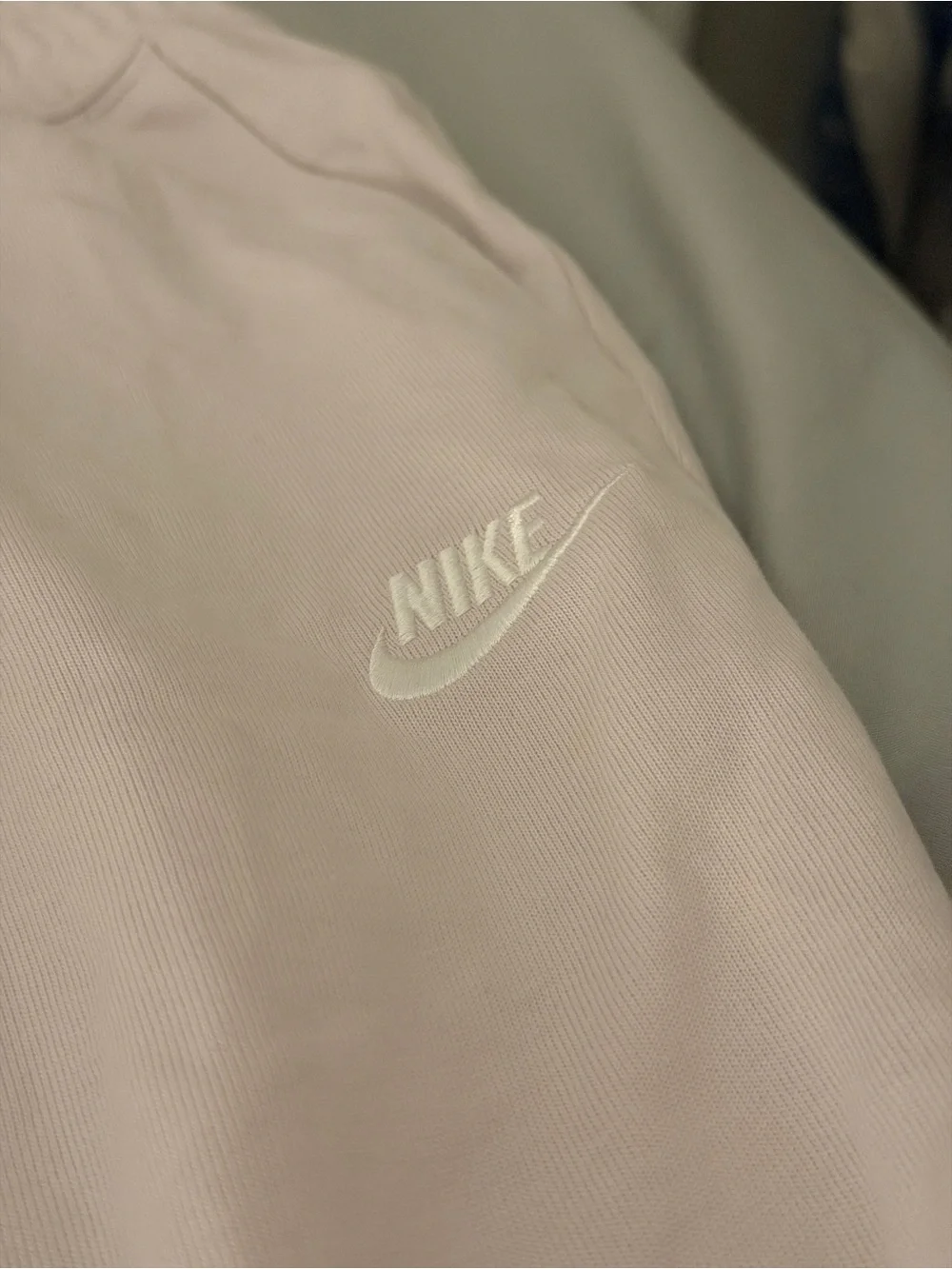 Nike Light Purple/Pink Women’s Joggers | M